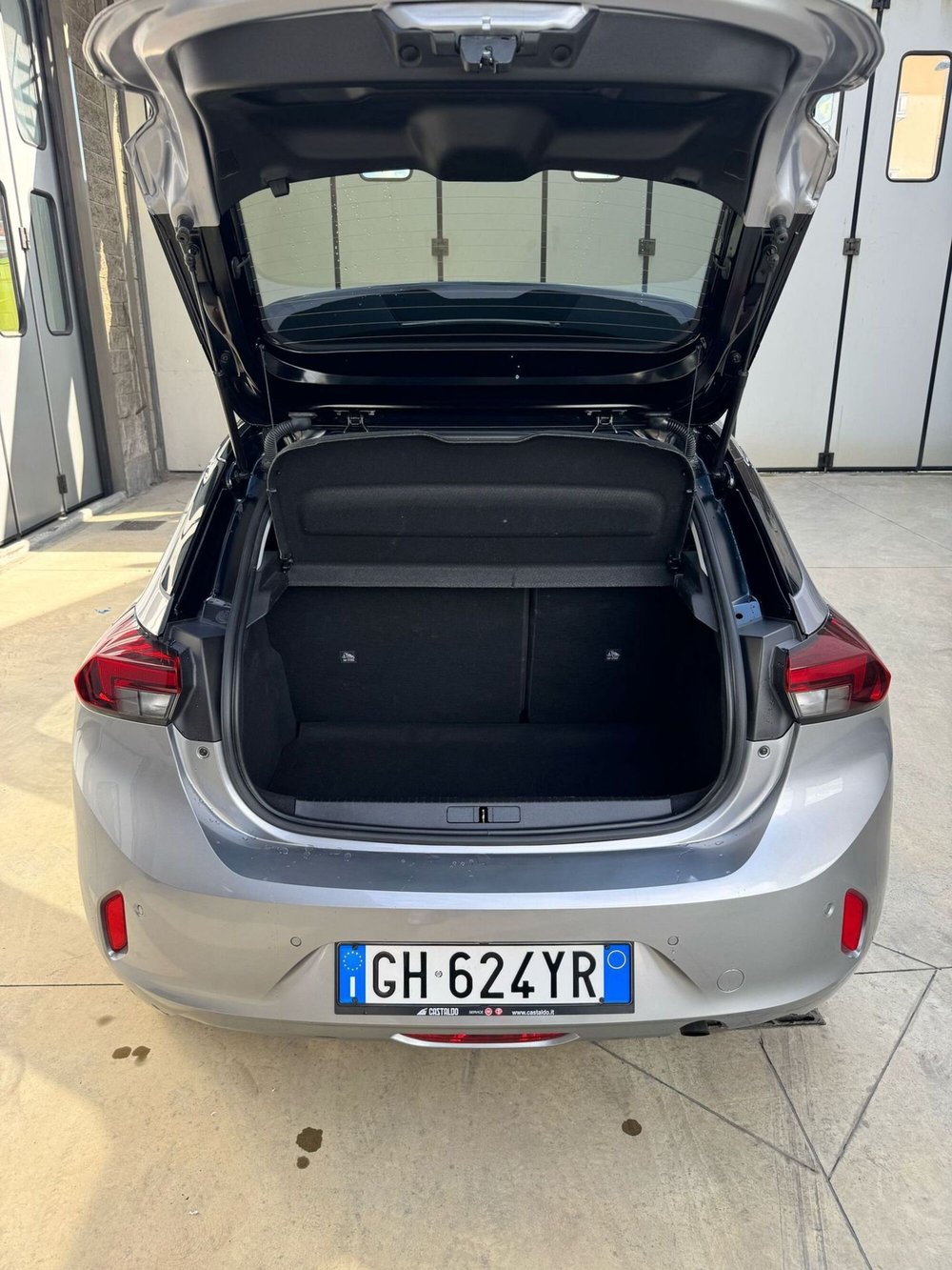 Opel Corsa usata a Torino (4)