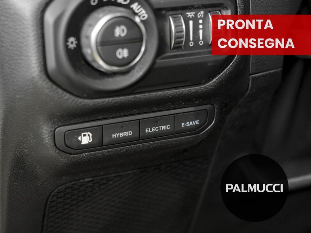 Jeep Wrangler Unlimited usata a Prato (18)