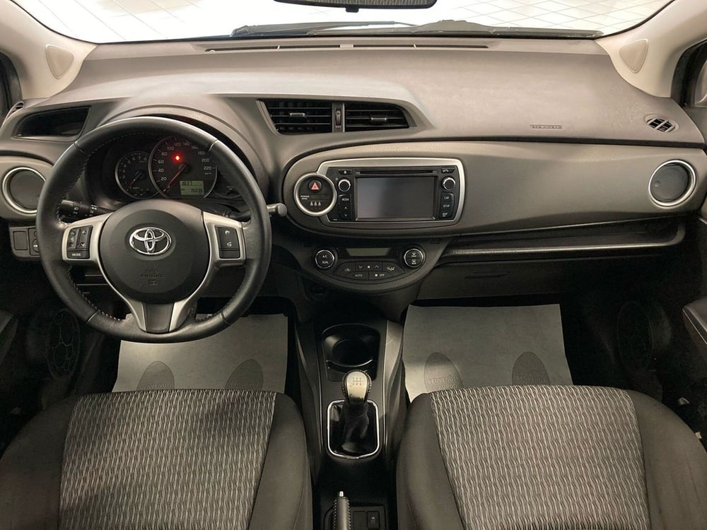 Toyota Yaris usata a Brescia (12)