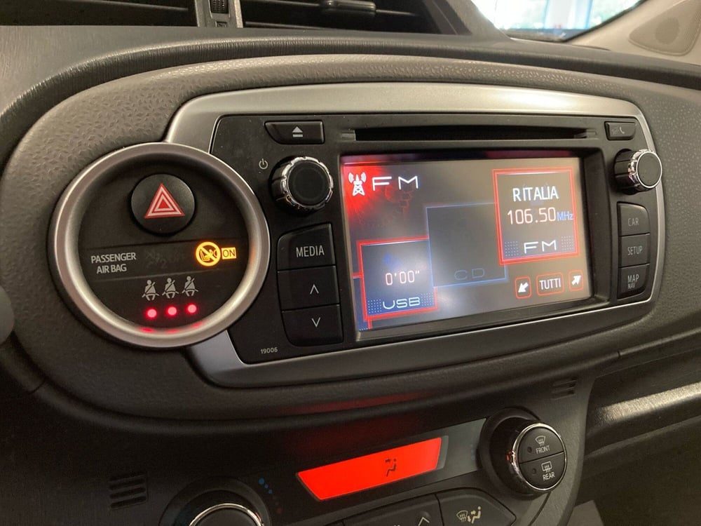Toyota Yaris usata a Brescia (16)