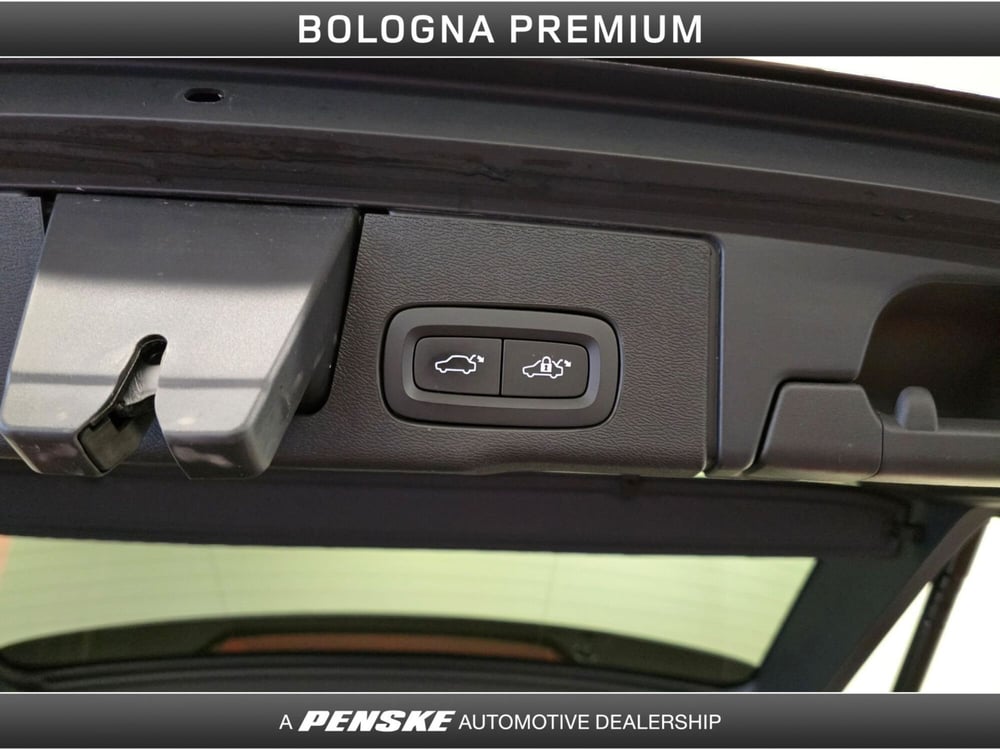 Volvo XC60 usata a Bologna (10)