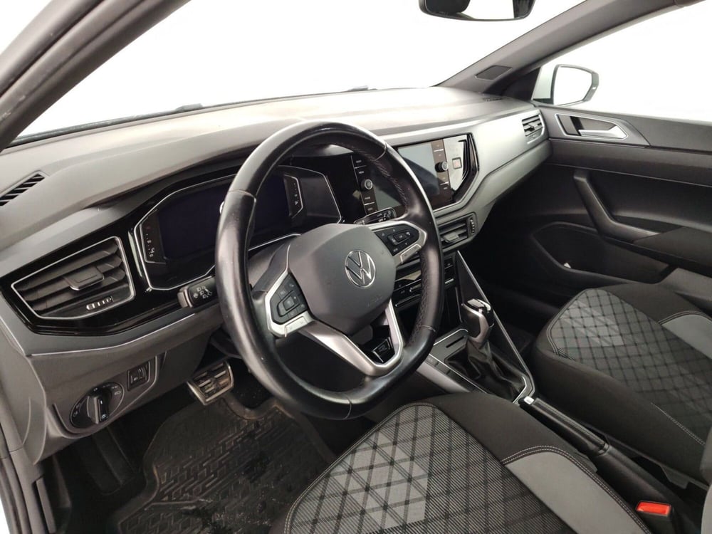 Volkswagen Polo usata a Massa-Carrara (8)