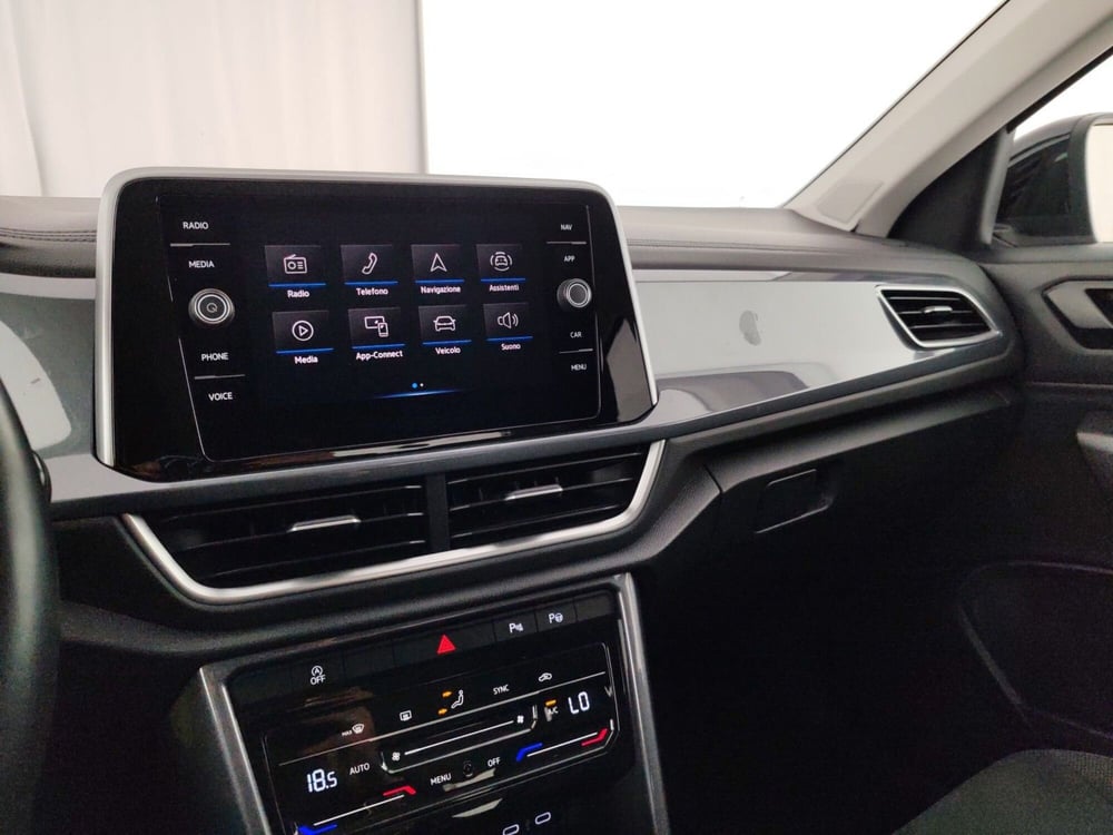 Volkswagen T-Roc usata a Massa-Carrara (12)