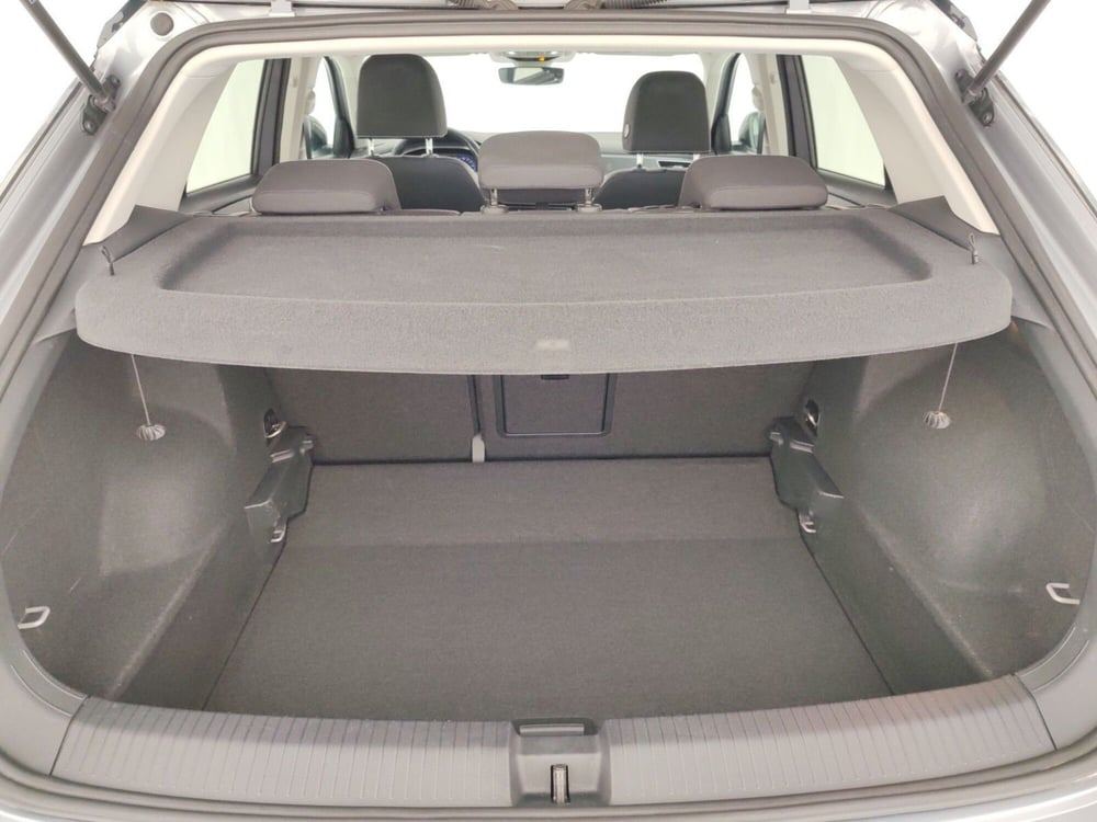 Volkswagen T-Roc usata a Massa-Carrara (16)