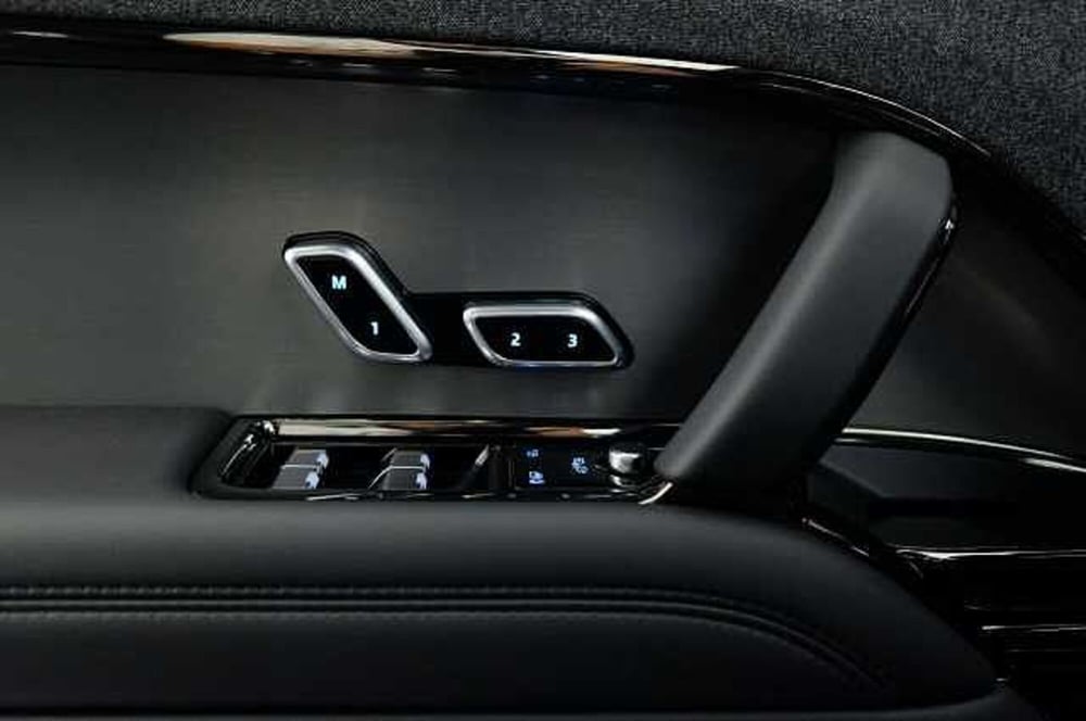 Land Rover Range Rover Sport usata a Mantova (18)