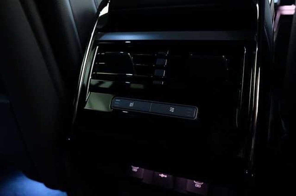 Land Rover Range Rover Sport usata a Mantova (20)