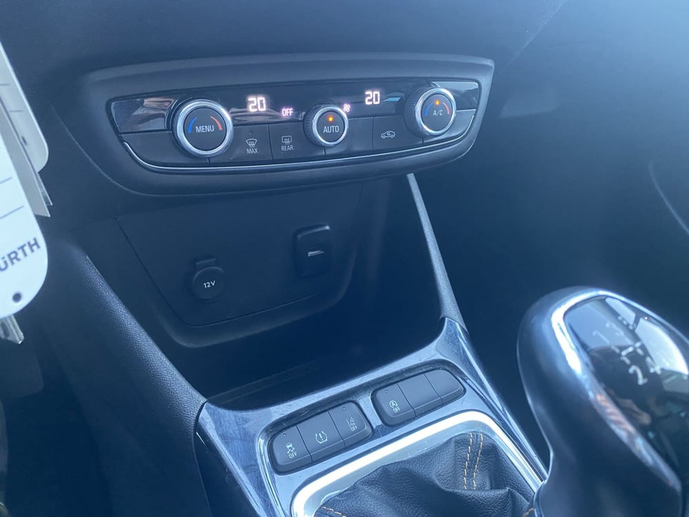 Opel Crossland X usata a Modena (7)