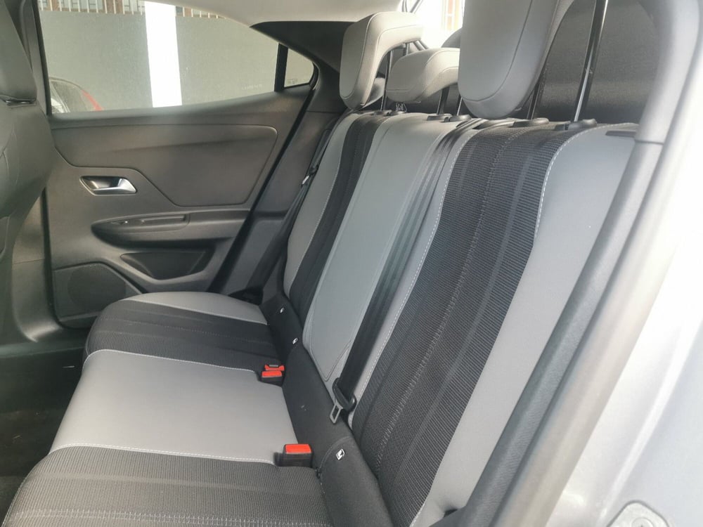 Opel Mokka usata a Taranto (13)