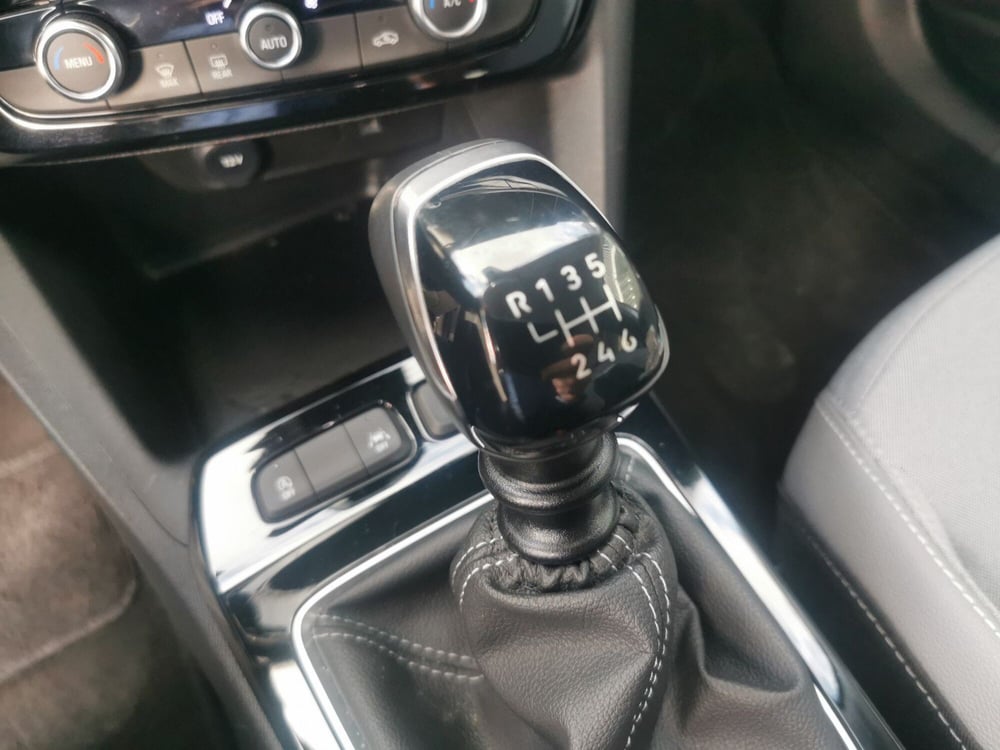 Opel Mokka usata a Taranto (17)