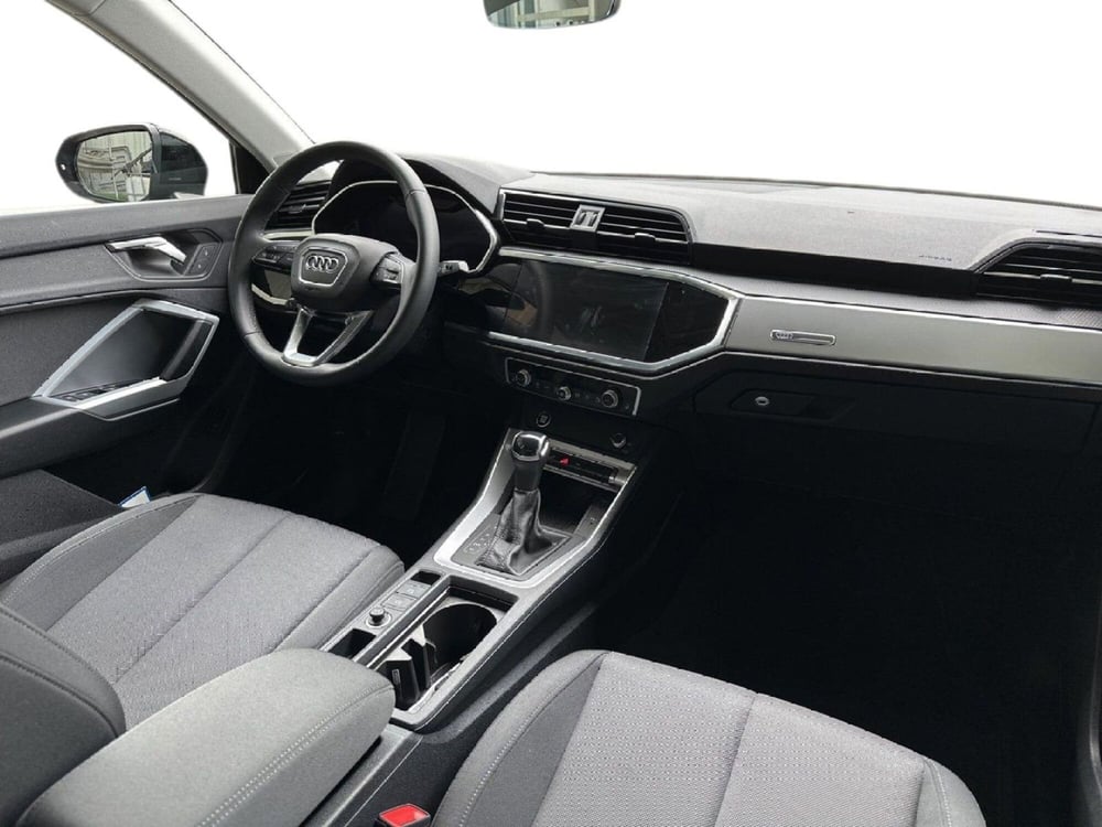 Audi Q3 usata a Caserta (10)