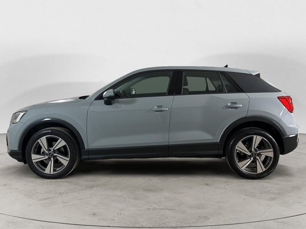 Audi Q2 usata a Napoli (5)