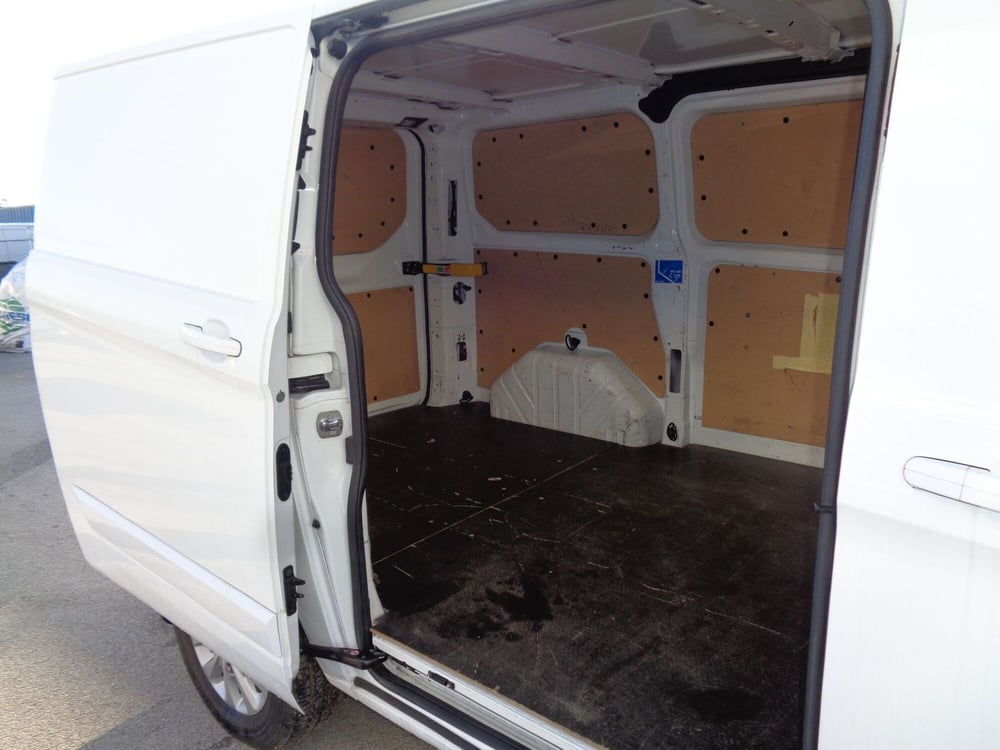 Ford Transit Custom Furgone usata a Belluno (14)