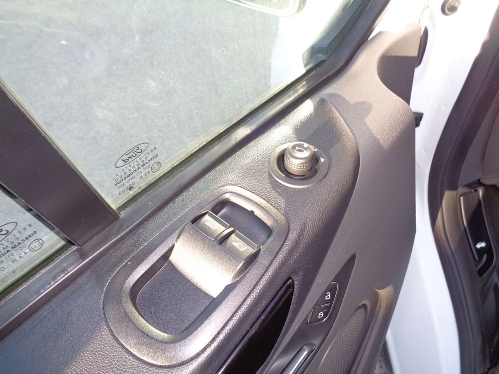 Ford Transit Custom Furgone usata a Belluno (7)