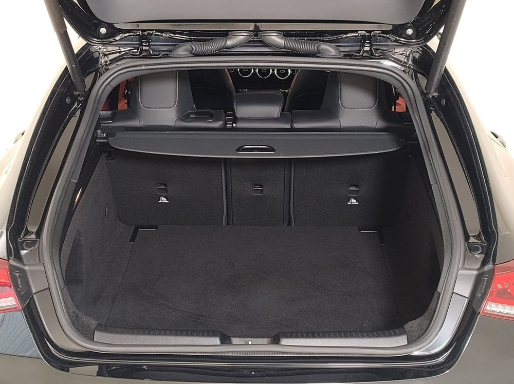 Mercedes-Benz CLA Shooting Brake usata a Torino (13)