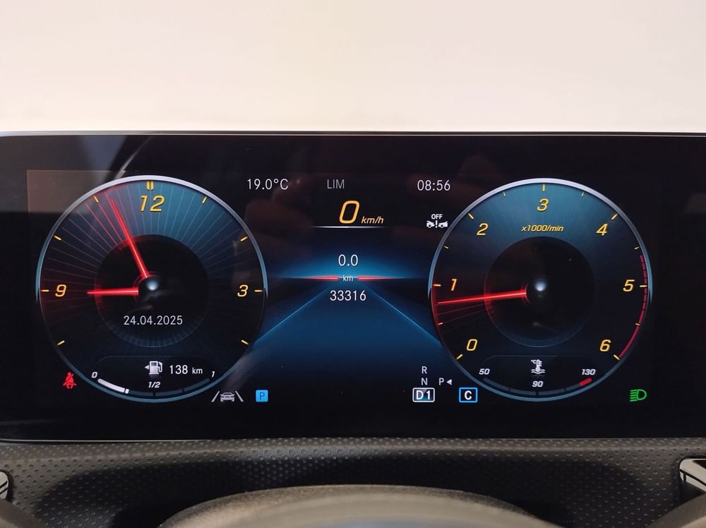 Mercedes-Benz CLA Shooting Brake usata a Torino (15)
