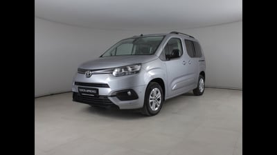 Toyota Proace City Verso City Verso 1.2P 110cv S&amp;S L1 D Executive del 2023 usata a Palermo