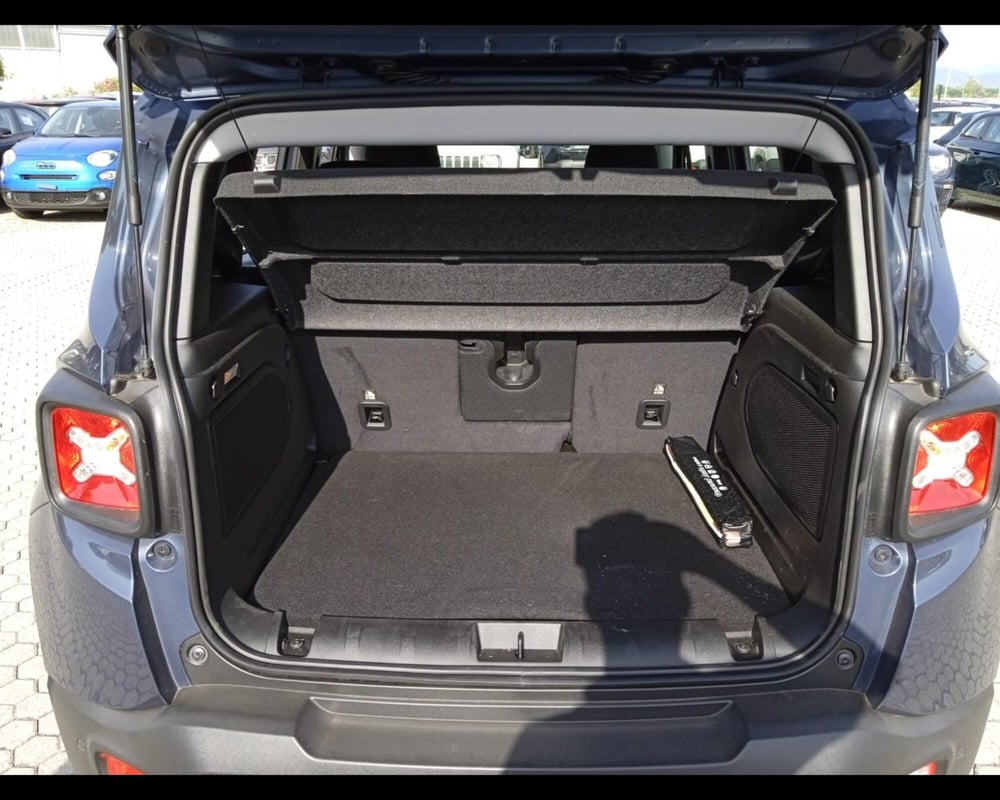 Jeep Renegade usata a Lucca (17)