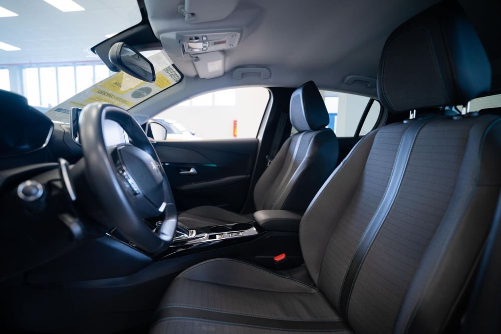 Peugeot 208 usata a Torino (7)