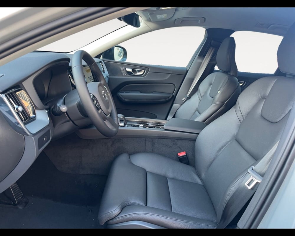 Volvo XC60 nuova a Bologna (10)