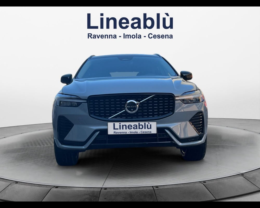 Volvo XC60 nuova a Bologna (4)