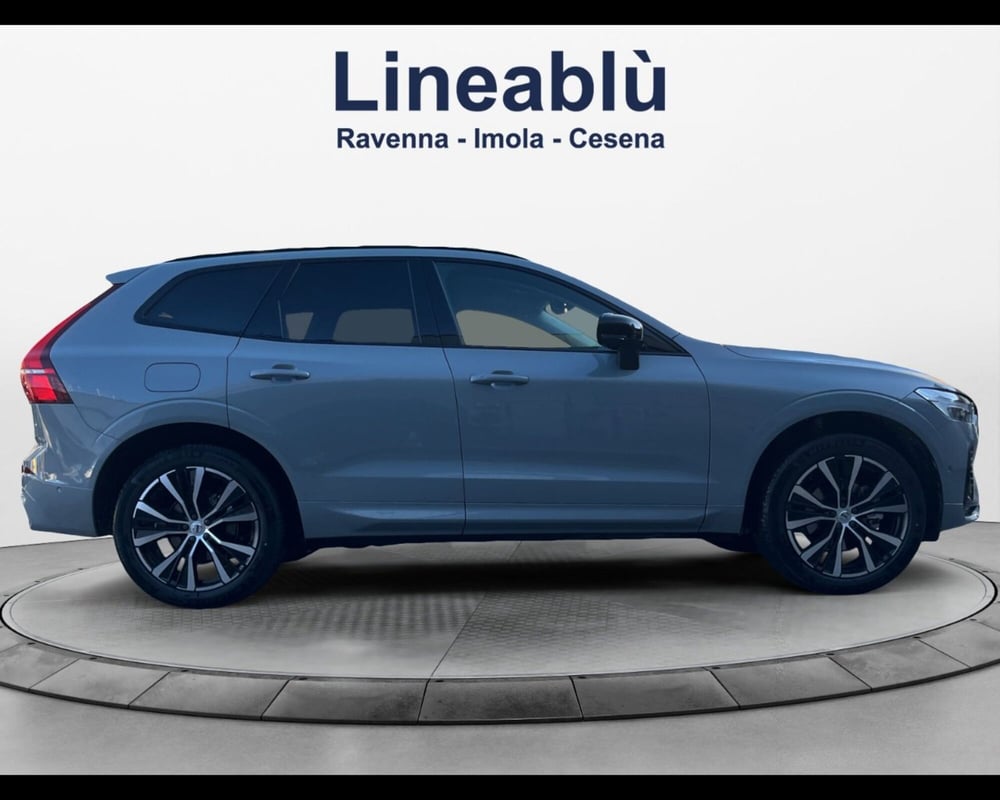 Volvo XC60 nuova a Bologna (8)