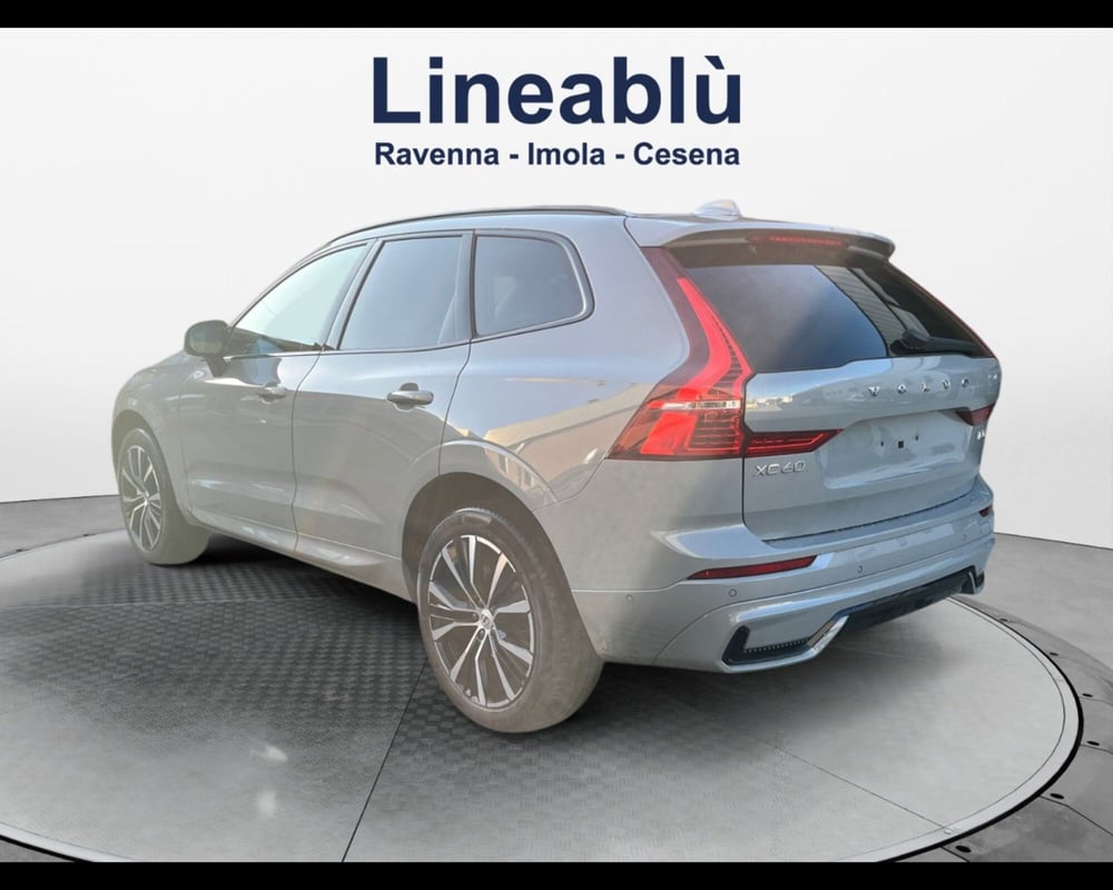 Volvo XC60 nuova a Bologna (9)