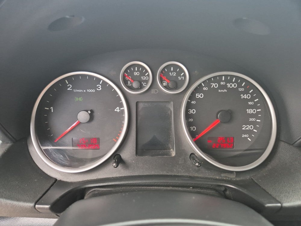 Audi A2 usata a Arezzo (18)