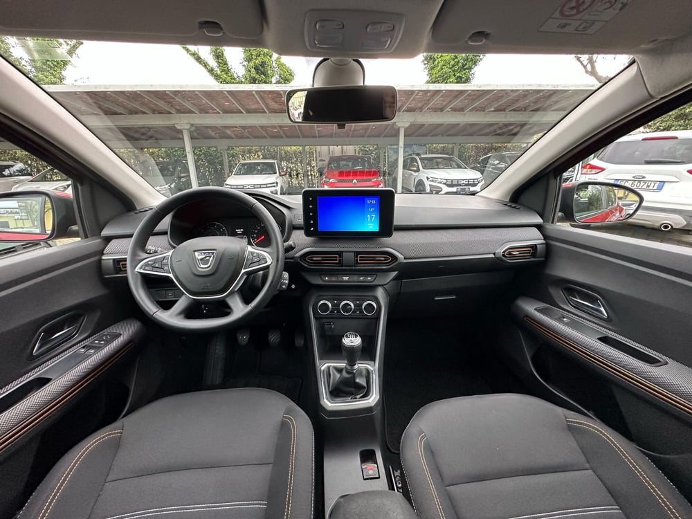 Dacia Sandero usata a Firenze (8)