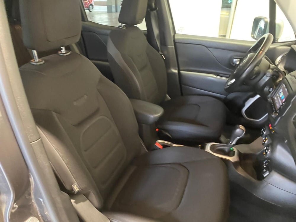 Jeep Renegade usata a Milano (16)
