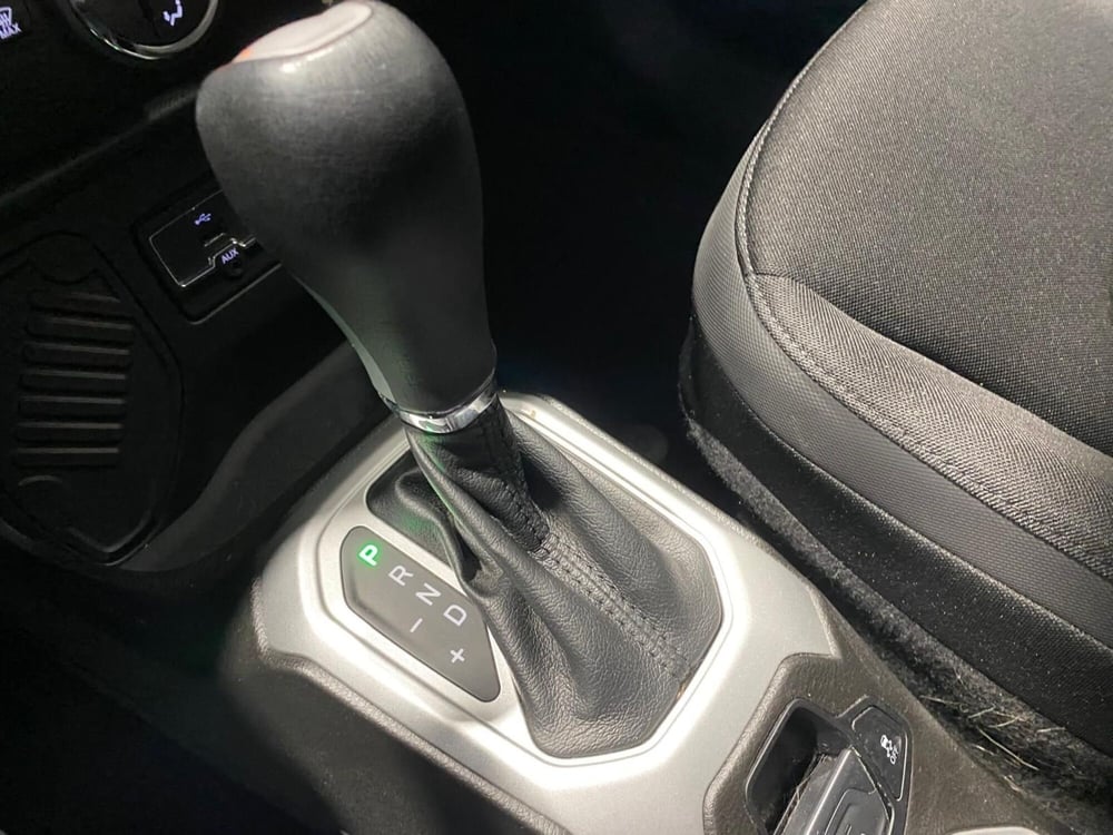 Jeep Renegade usata a Milano (19)