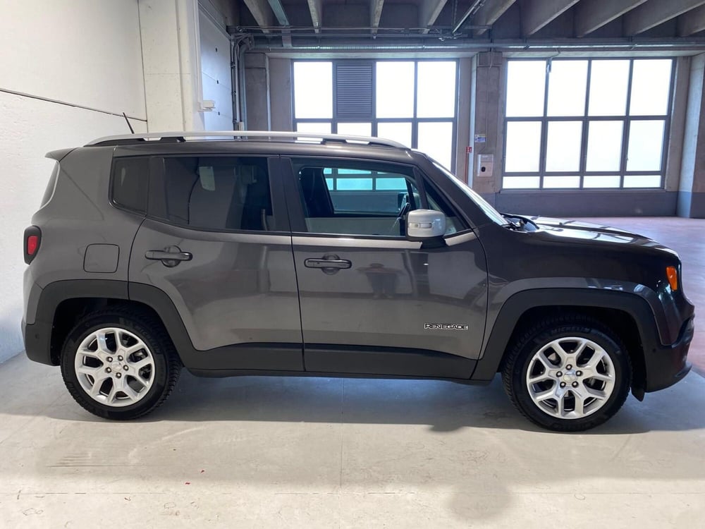 Jeep Renegade usata a Milano (7)
