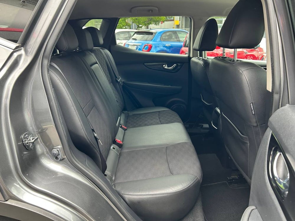 Nissan Qashqai usata a Ancona (15)