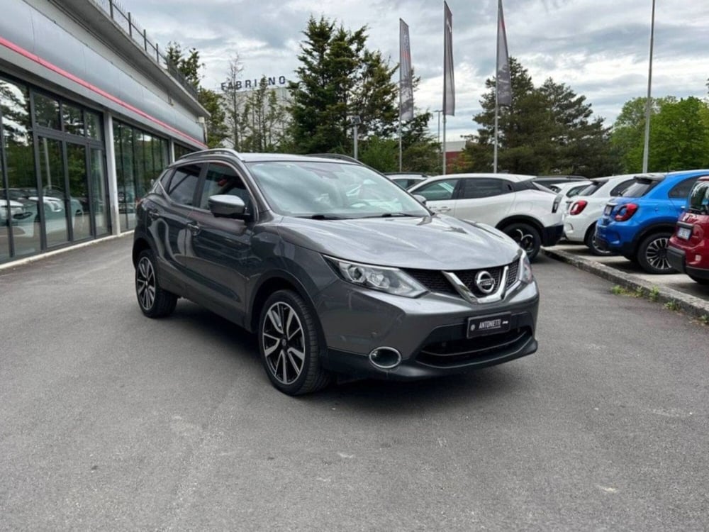 Nissan Qashqai usata a Ancona (3)