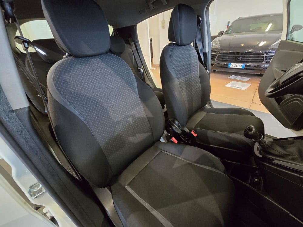Lancia Ypsilon usata a Rimini (13)