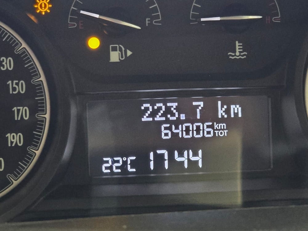 Lancia Ypsilon usata a Rimini (15)