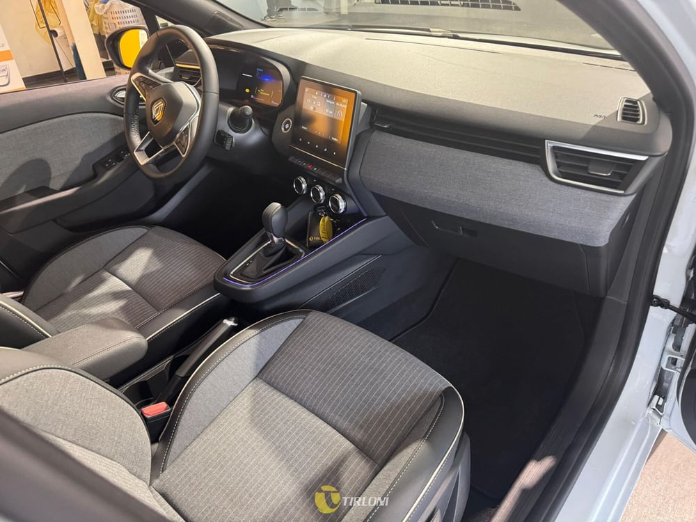 Renault Clio usata a Milano (12)