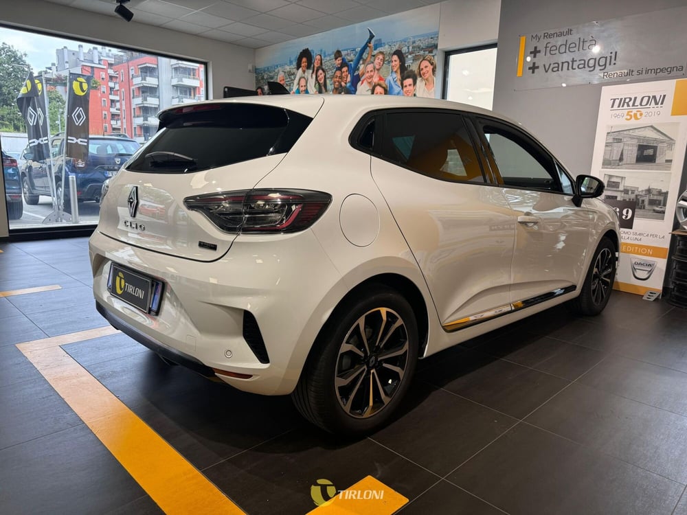 Renault Clio usata a Milano (4)