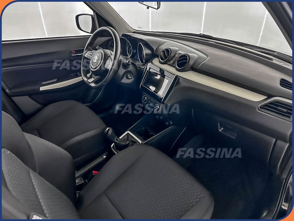 Suzuki Swift usata a Milano (12)