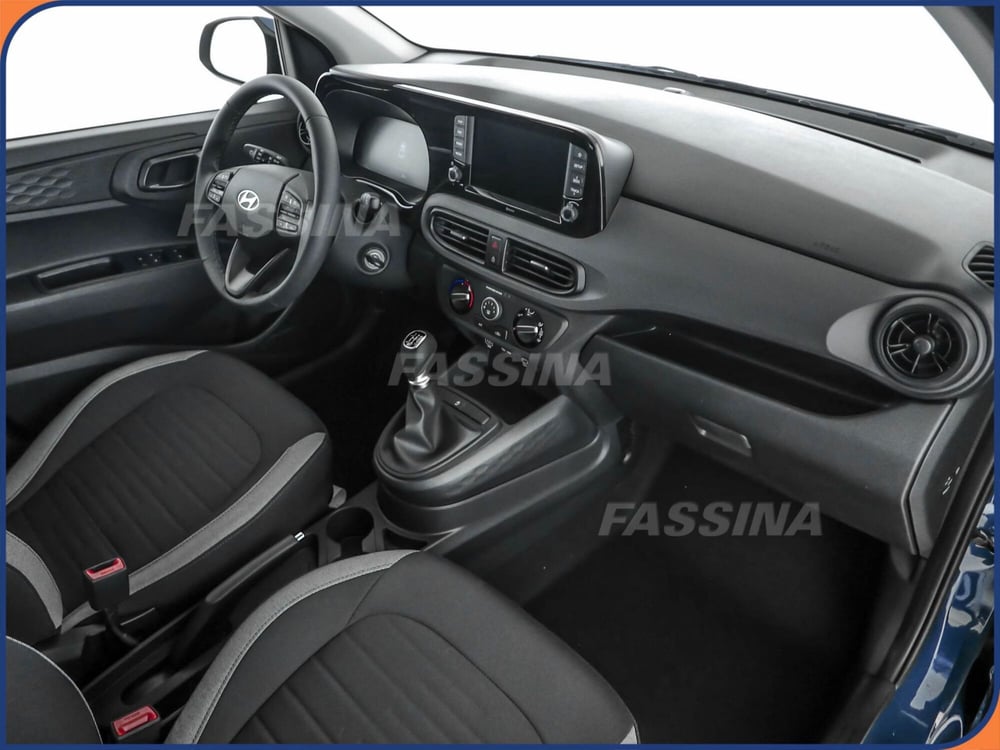 Hyundai i10 nuova a Milano (14)