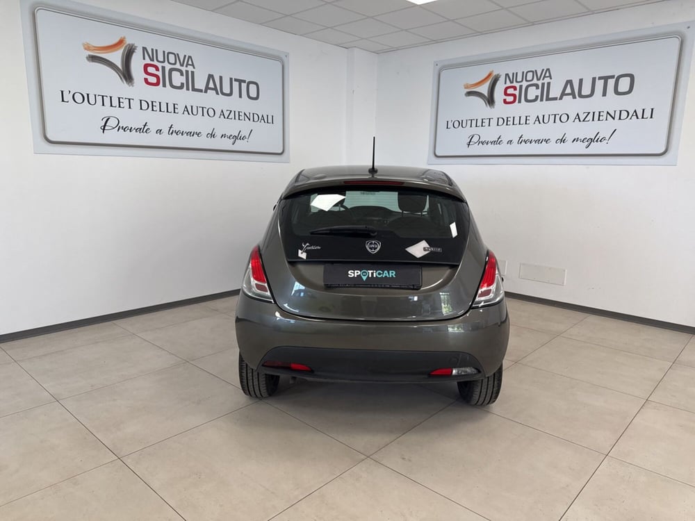 Lancia Ypsilon usata a Palermo (12)