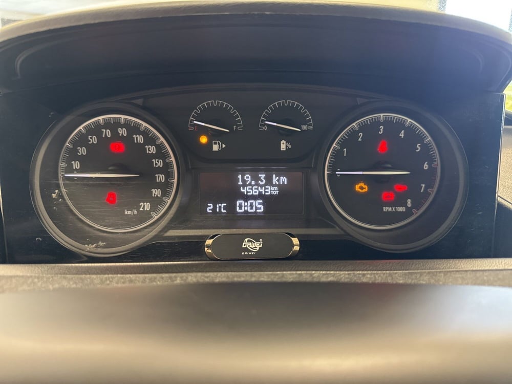 Lancia Ypsilon usata a Palermo (16)