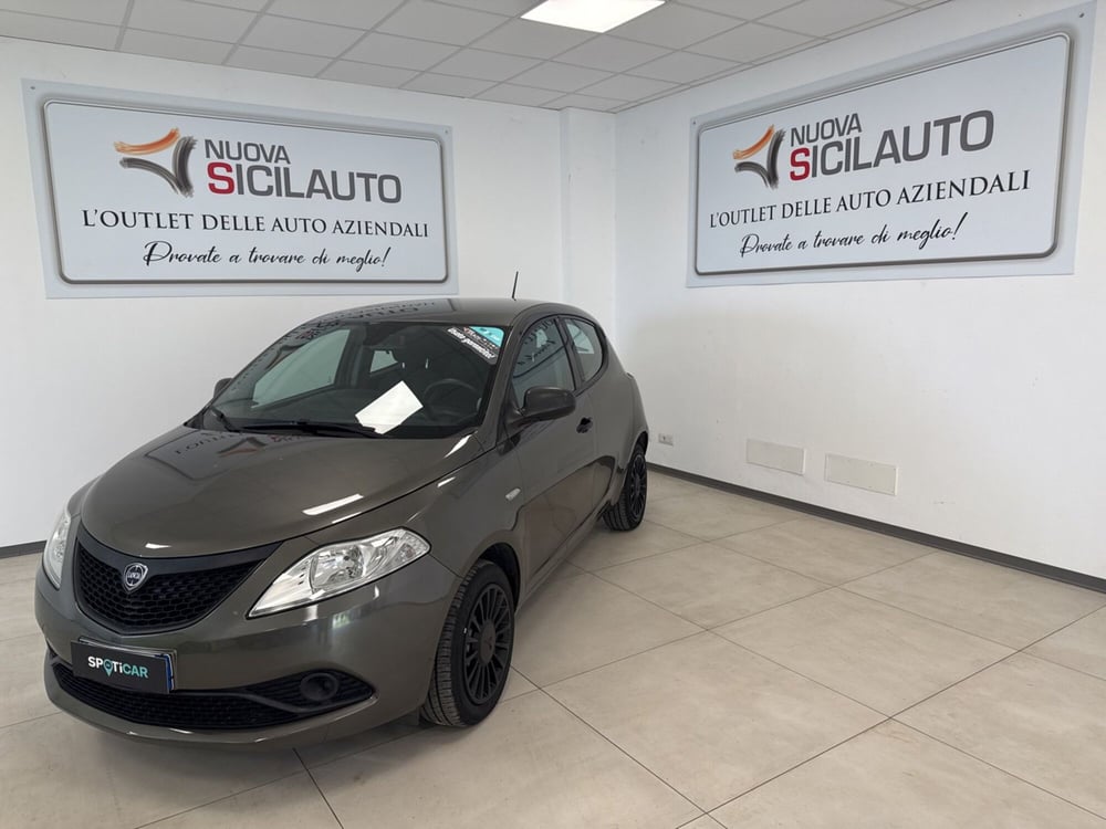 Lancia Ypsilon usata a Palermo (2)