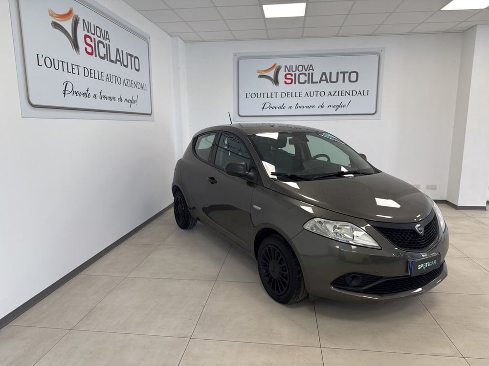 Lancia Ypsilon usata a Palermo (3)