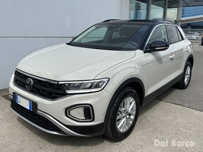 Volkswagen T-Roc 1.0 TSI Life del 2022 usata a San Bonifacio