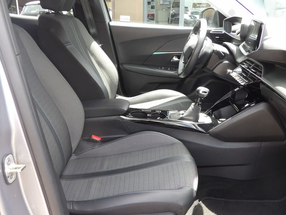 Peugeot 2008 usata a Catania (12)