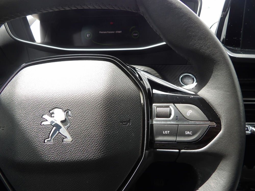 Peugeot 2008 usata a Catania (17)