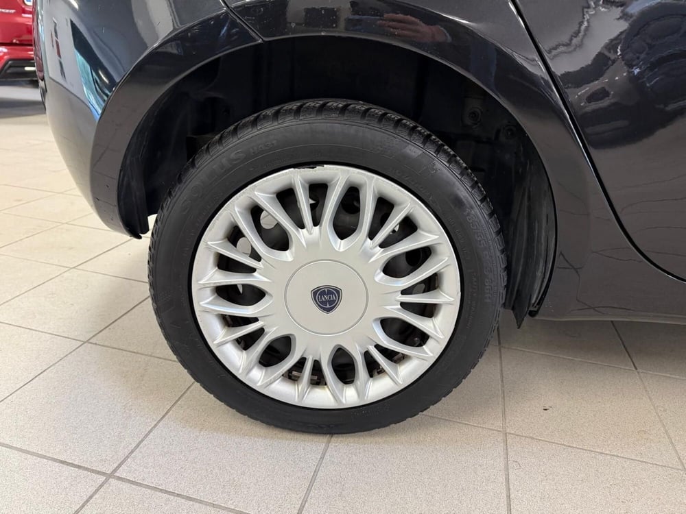 Lancia Ypsilon usata a Arezzo (18)