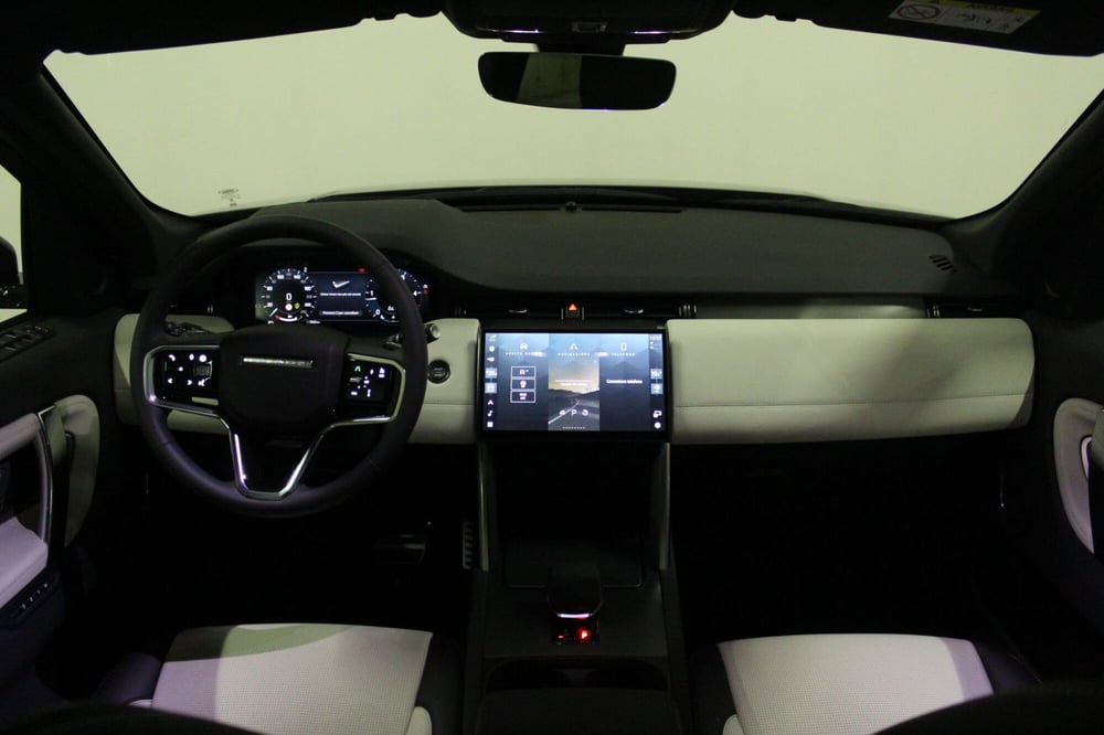Land Rover Discovery Sport usata a Brescia (4)
