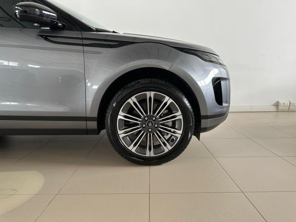 Land Rover Range Rover Evoque usata a Venezia (6)