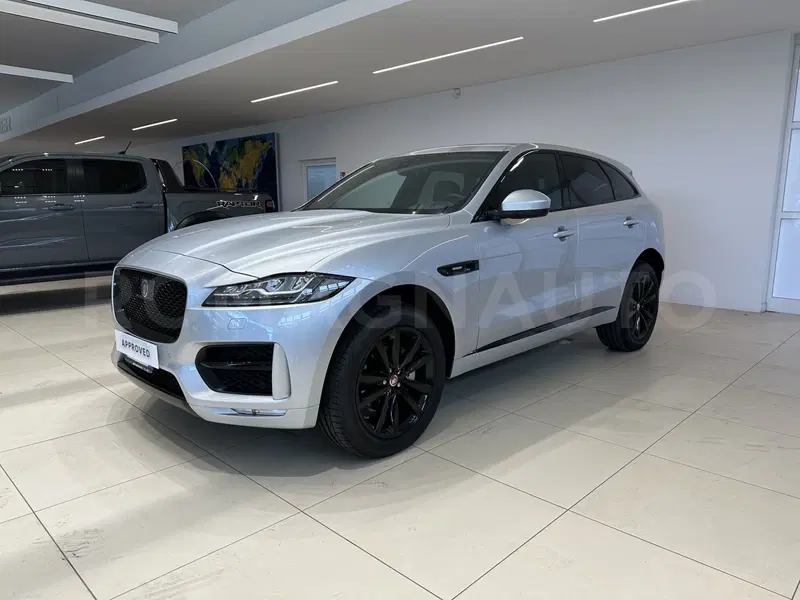 Jaguar F-Pace nuova a Forlì-Cesena